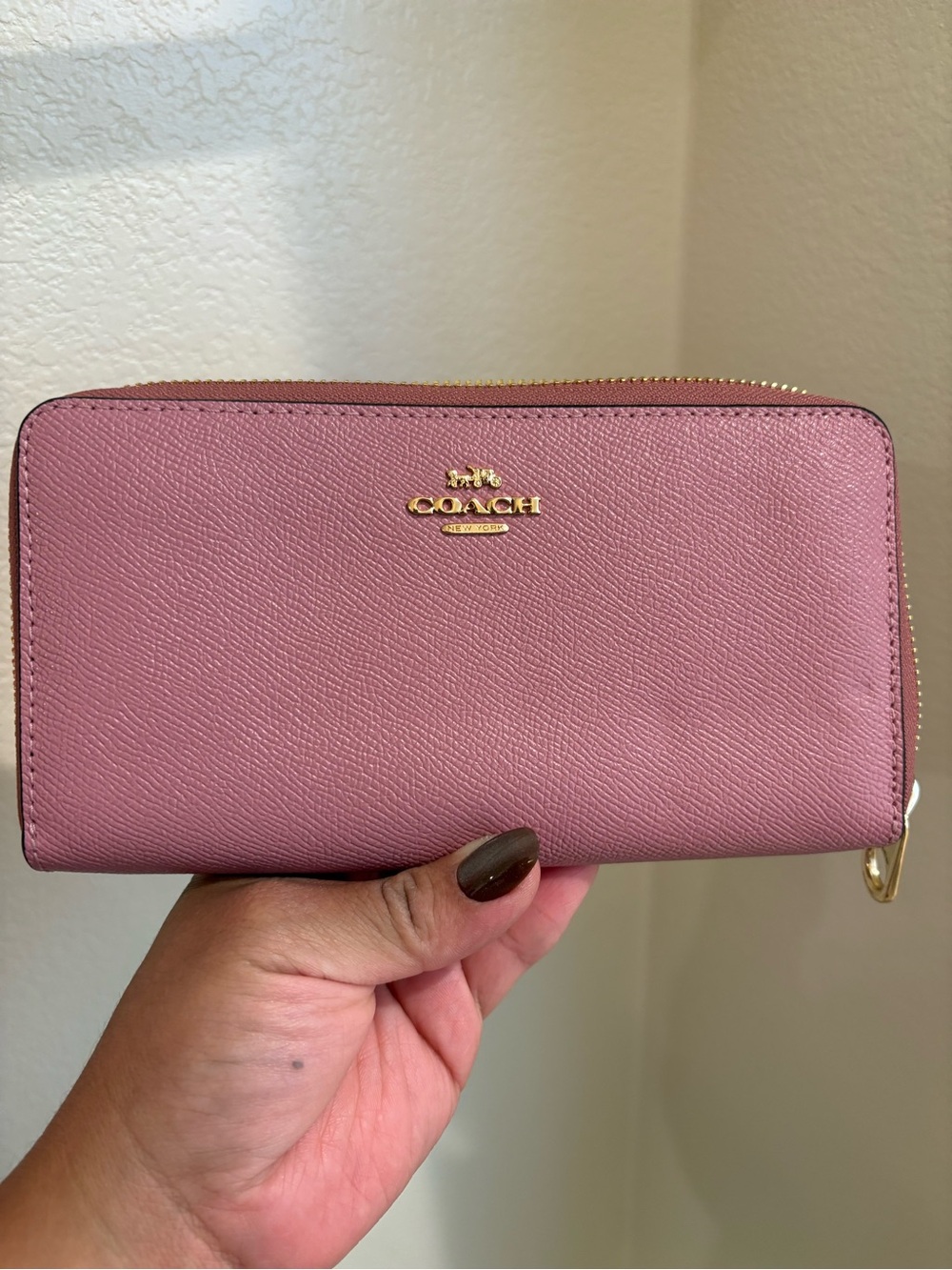 Coach | Long Zip Around Wallet | True Pink